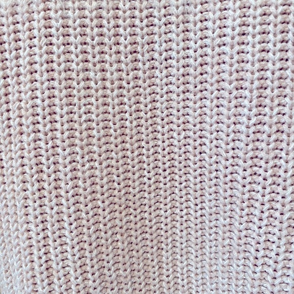 Pink pullover sweater Vince Camuto. Long sleeve top is fuzzy eyelash pink M
C - Picture 7 of 7